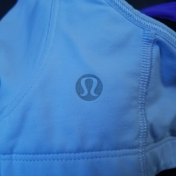 Lululemon Ta Ta Tamer Cool Breeze Power Purple Sports Bra Size 34C - Picture 3 of 5